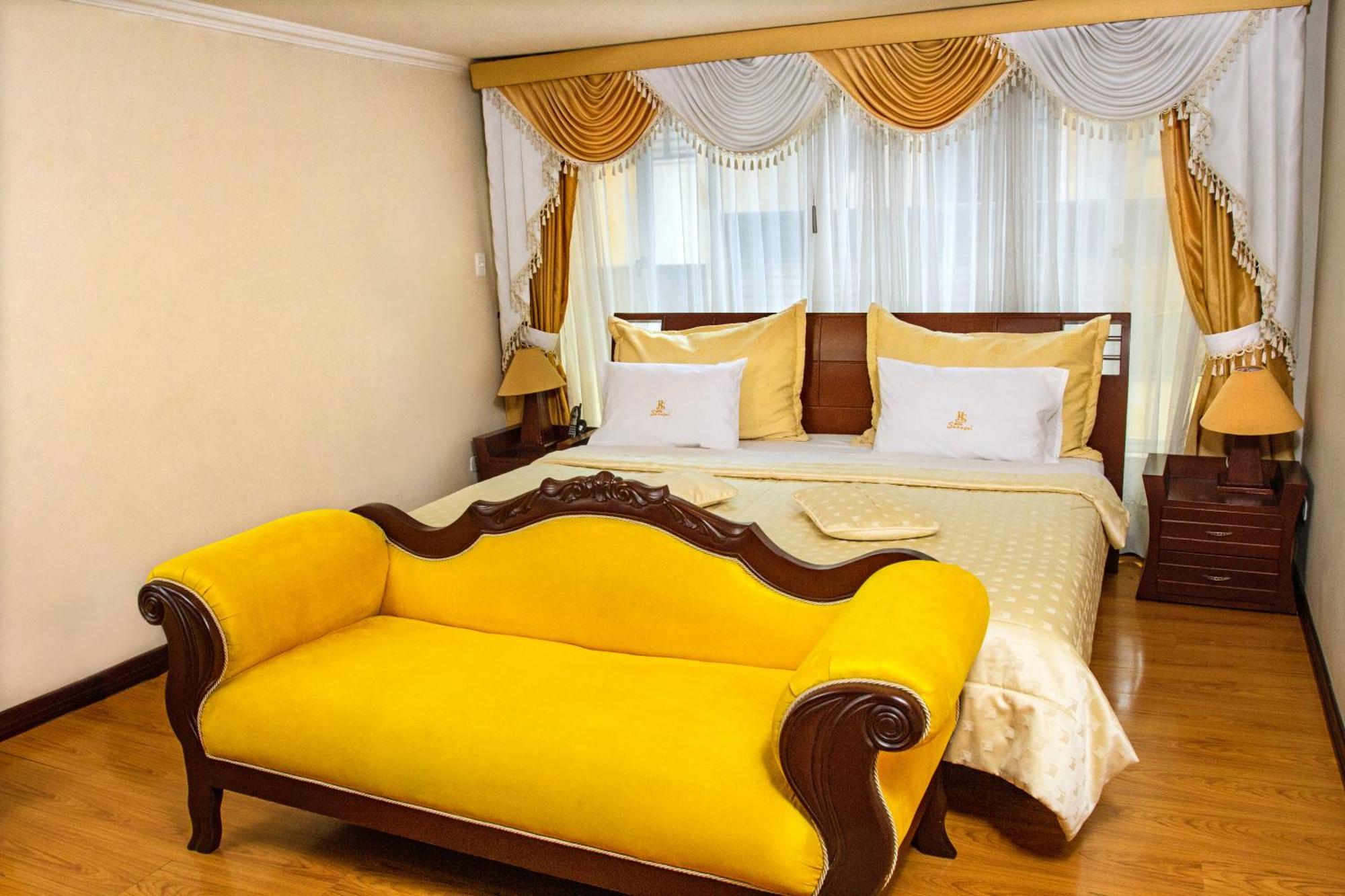 Hotel Senegal Pasto Buitenkant foto